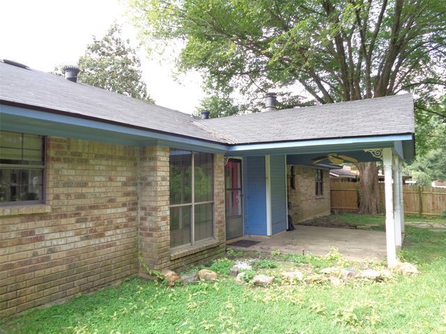 8429 Edgewood Drive, Haughton, LA 71037