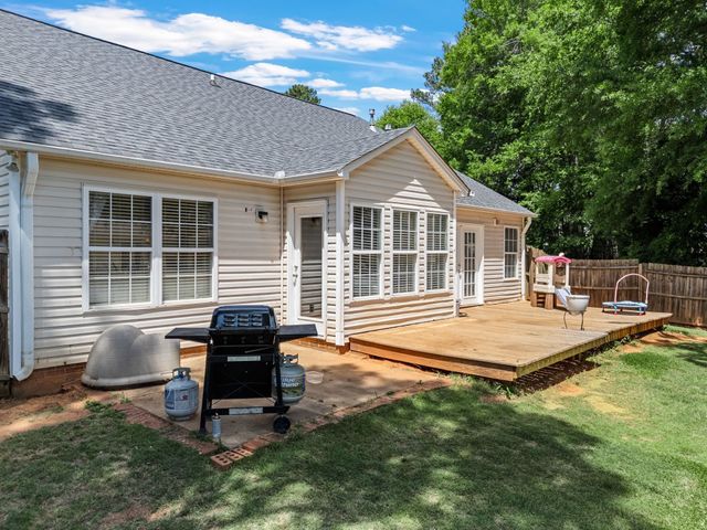 426 Flamingo Way, Boiling Springs, SC 29316