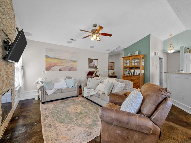 426 Flamingo Way, Boiling Springs, SC 29316