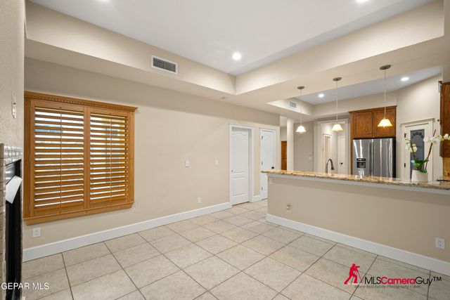 5721 CAPROCK Court A, El Paso, TX 79912