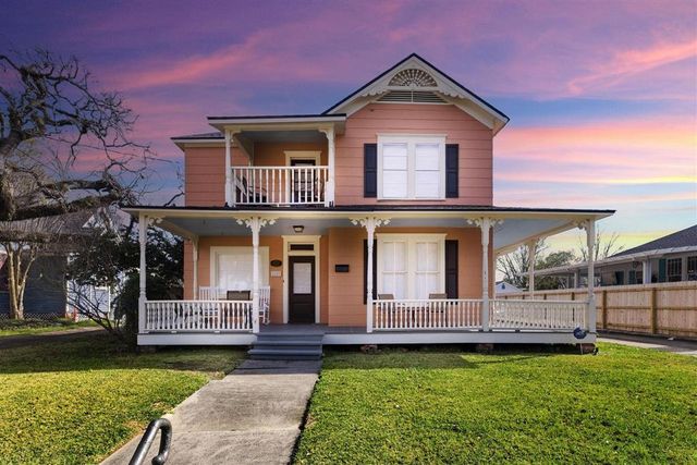 1149 Hodges Street, Lake Charles, LA 70601