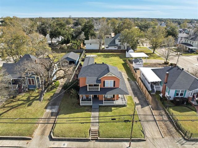 1149 Hodges Street, Lake Charles, LA 70601