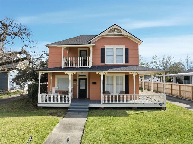 1149 Hodges Street, Lake Charles, LA 70601