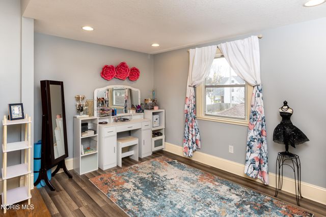 313 2nd Street, Findlay, OH 45840