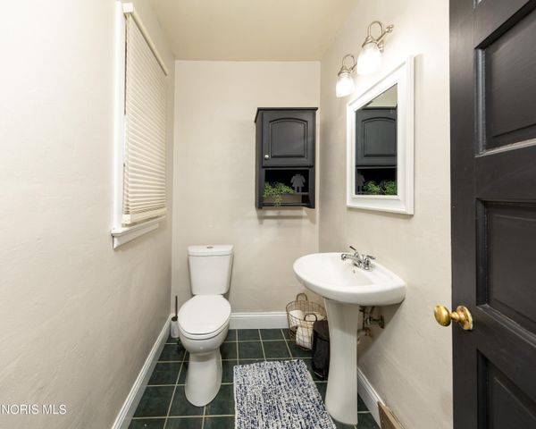 313 2nd Street, Findlay, OH 45840