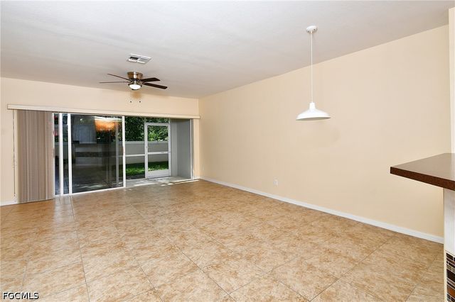 8585 Athena CT, Lehigh Acres, FL 33971