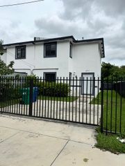 2771 NW 43rd Ter, Miami, FL 33142