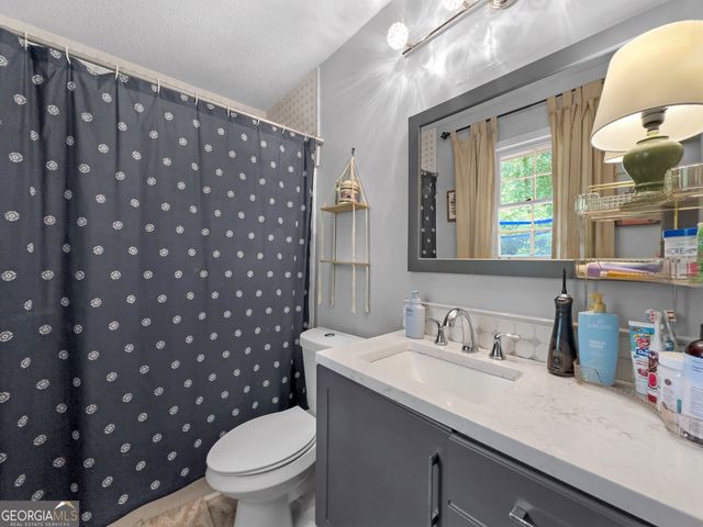 35 Pleasant Valley Road, Mcdonough, GA 30253