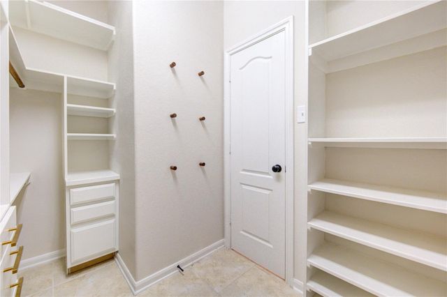 13227 Clover Creek Point Lane, Humble, TX 77346