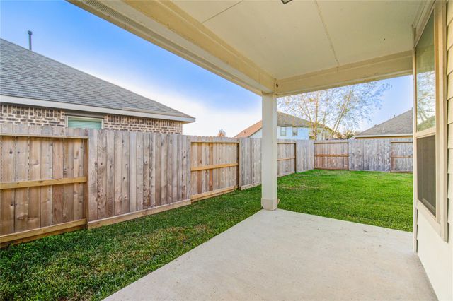 13227 Clover Creek Point Lane, Humble, TX 77346