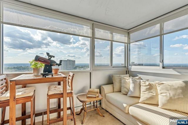 2000 Linwood Avenue 16J, Fort Lee, NJ 07024