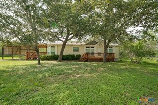 166 Paint Brush Trail, Lockhart, TX 78644