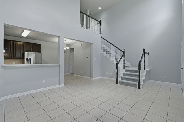 2202 Sandshell Street, Bedford, TX 76021