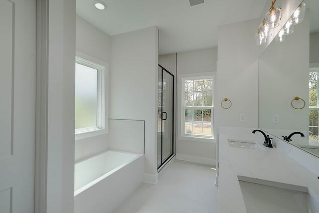 5318 Lakeshore, Columbus, GA 31907