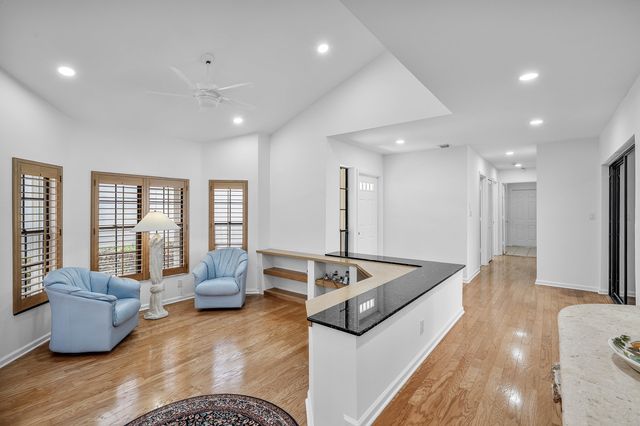 21874 Town Place Drive 21874, Boca Raton, FL 33433