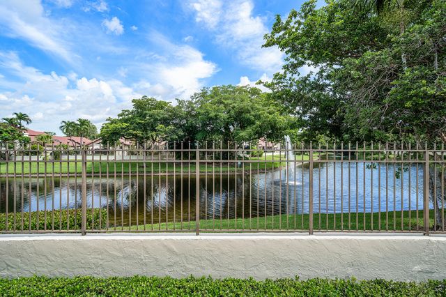 21874 Town Place Drive 21874, Boca Raton, FL 33433