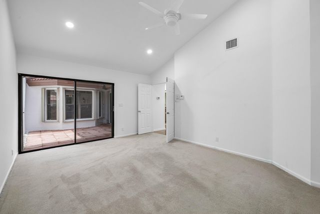21874 Town Place Drive 21874, Boca Raton, FL 33433