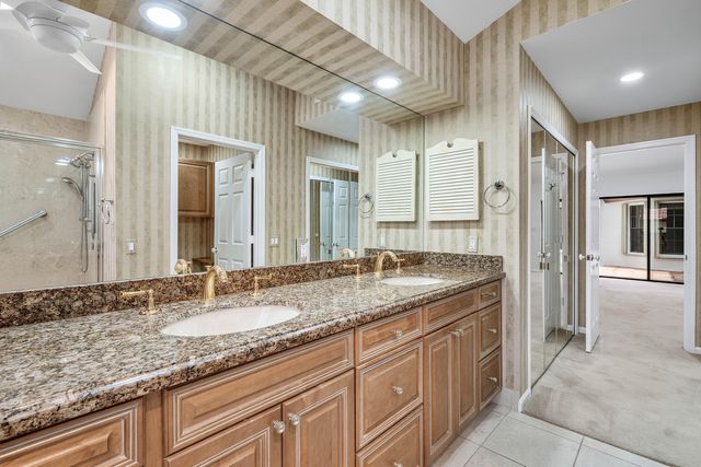 21874 Town Place Drive 21874, Boca Raton, FL 33433