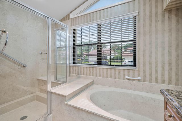 21874 Town Place Drive 21874, Boca Raton, FL 33433