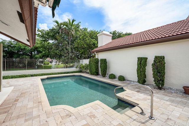 21874 Town Place Drive 21874, Boca Raton, FL 33433