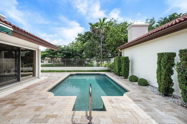 21874 Town Place Drive 21874, Boca Raton, FL 33433