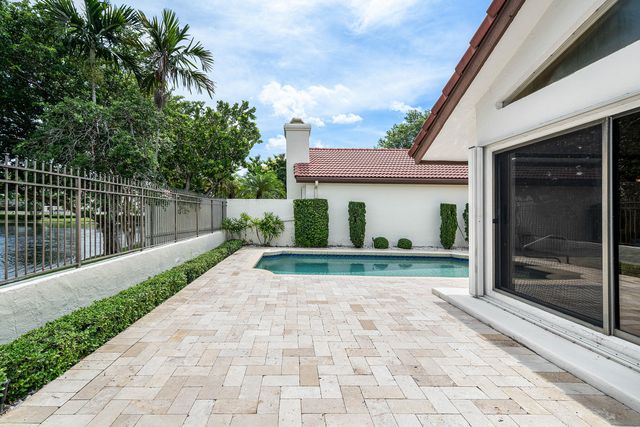 21874 Town Place Drive 21874, Boca Raton, FL 33433