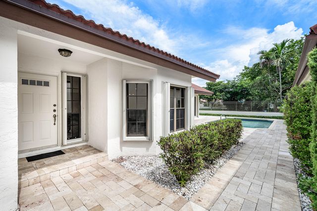 21874 Town Place Drive 21874, Boca Raton, FL 33433