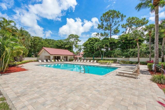 21874 Town Place Drive 21874, Boca Raton, FL 33433