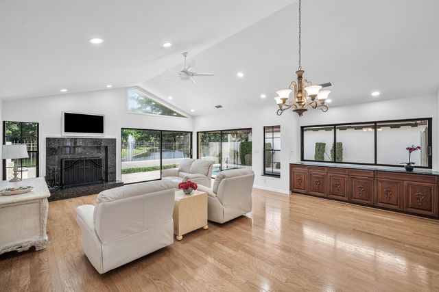 21874 Town Place Drive 21874, Boca Raton, FL 33433