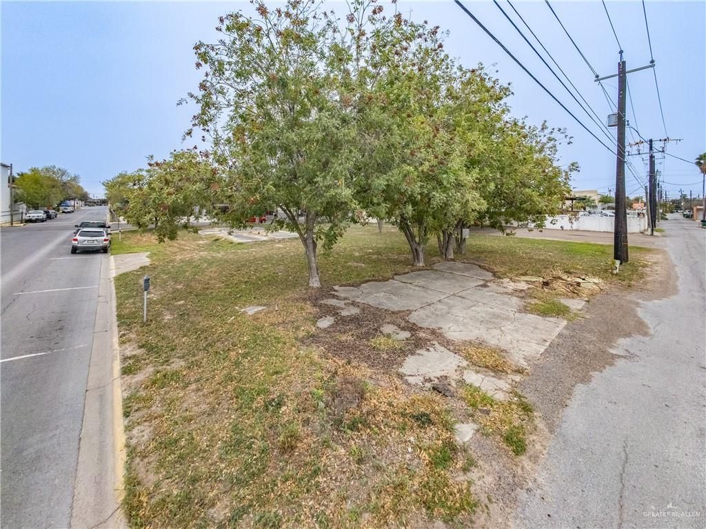 1201 Fresno Avenue, Mcallen, TX 78501