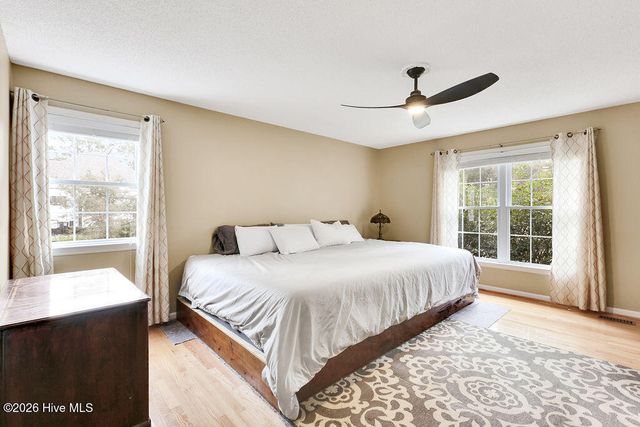 24 Queens Grant Circle SW, Shallotte, NC 28470