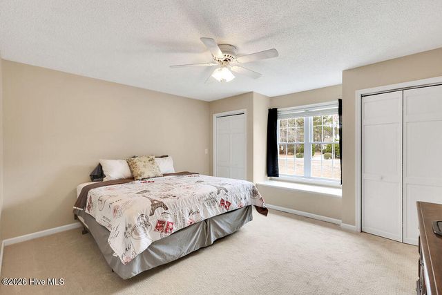 24 Queens Grant Circle SW, Shallotte, NC 28470