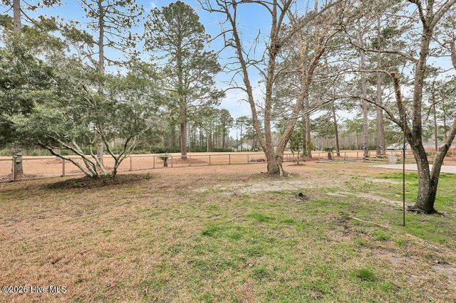 24 Queens Grant Circle SW, Shallotte, NC 28470