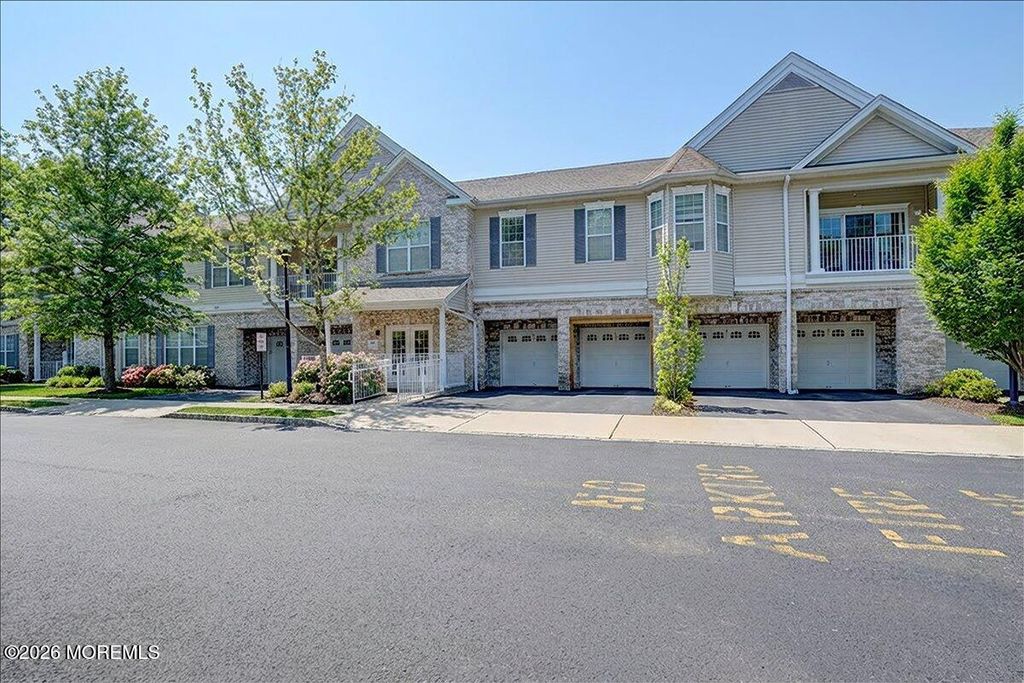 215 Bloomsbury Drive, Morganville, NJ 07751