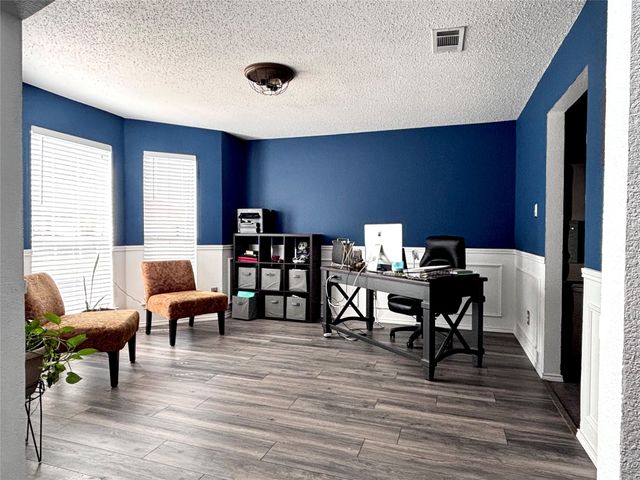 700 Hummingbird Trail, Saginaw, TX 76131