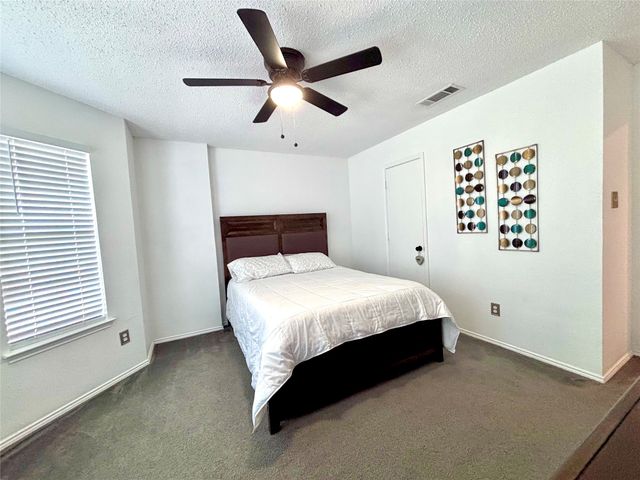 700 Hummingbird Trail, Saginaw, TX 76131