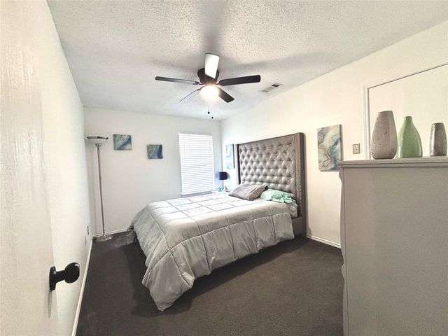 700 Hummingbird Trail, Saginaw, TX 76131