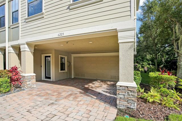 6223 ANHINGA PLACE, Tampa, FL 33615