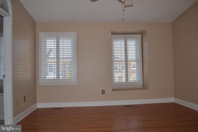 3947 VALLEY RIDGE DR, Fairfax, VA 22033