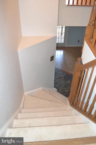 3947 VALLEY RIDGE DR, Fairfax, VA 22033