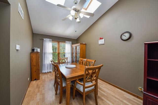 2268 Salisbury Drive, Naperville, IL 60565