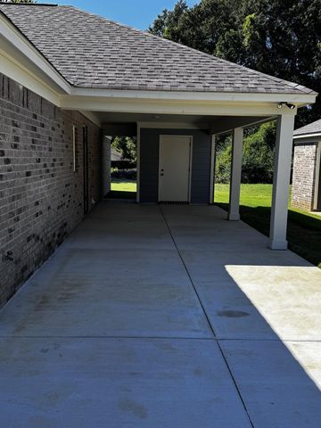 5249 ZODIAC RD, Memphis, TN 38118