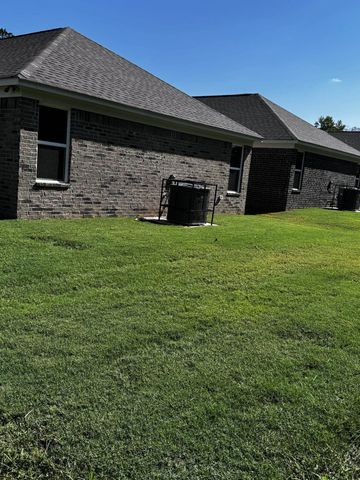 5249 ZODIAC RD, Memphis, TN 38118