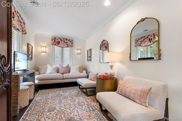 1276 Hillside Drive, Birmingham, MI 48009
