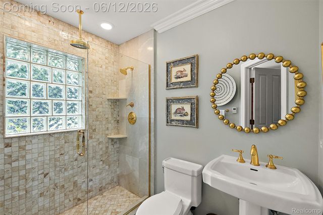 1276 Hillside Drive, Birmingham, MI 48009