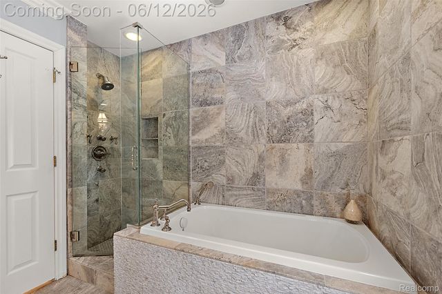 1276 Hillside Drive, Birmingham, MI 48009