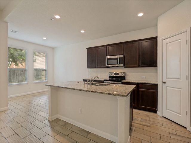120 Rain Cloud Drive, Waxahachie, TX 75165