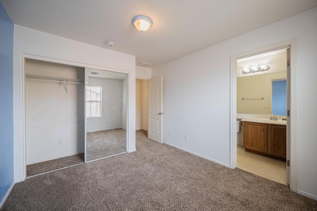 2032 N 78th Glen, Phoenix, AZ 85035