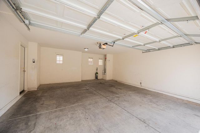 2032 N 78th Glen, Phoenix, AZ 85035