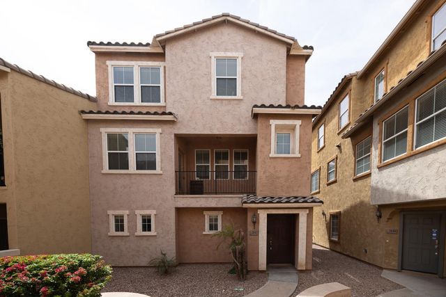 2032 N 78th Glen, Phoenix, AZ 85035